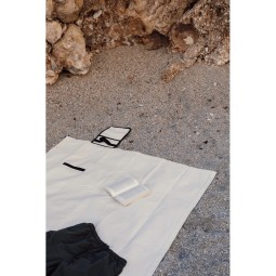 Koc piknikowy VINGA Volonne AWARE™, płótno z recyklingu