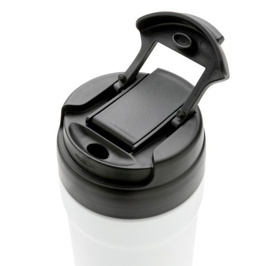 Butelka sportowa 670 ml ze stali nierdzewnej z recyklingu Butelka sportowa 670 ml ze stali nierdzewnej z recyklingu